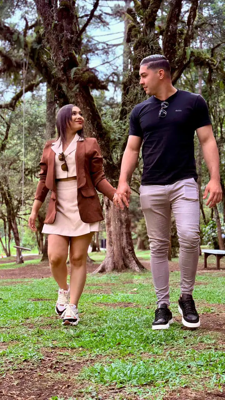 Casal no Gato de Botas